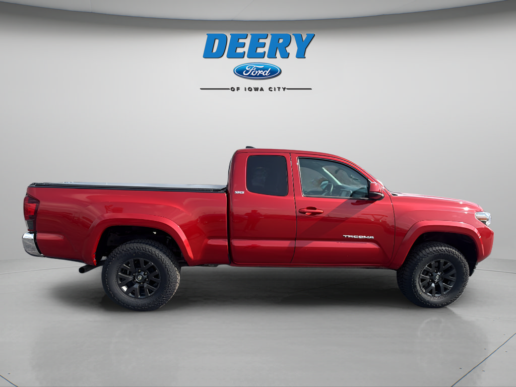 Used 2021 Toyota Tacoma SR5 AWD/4WD image 7
