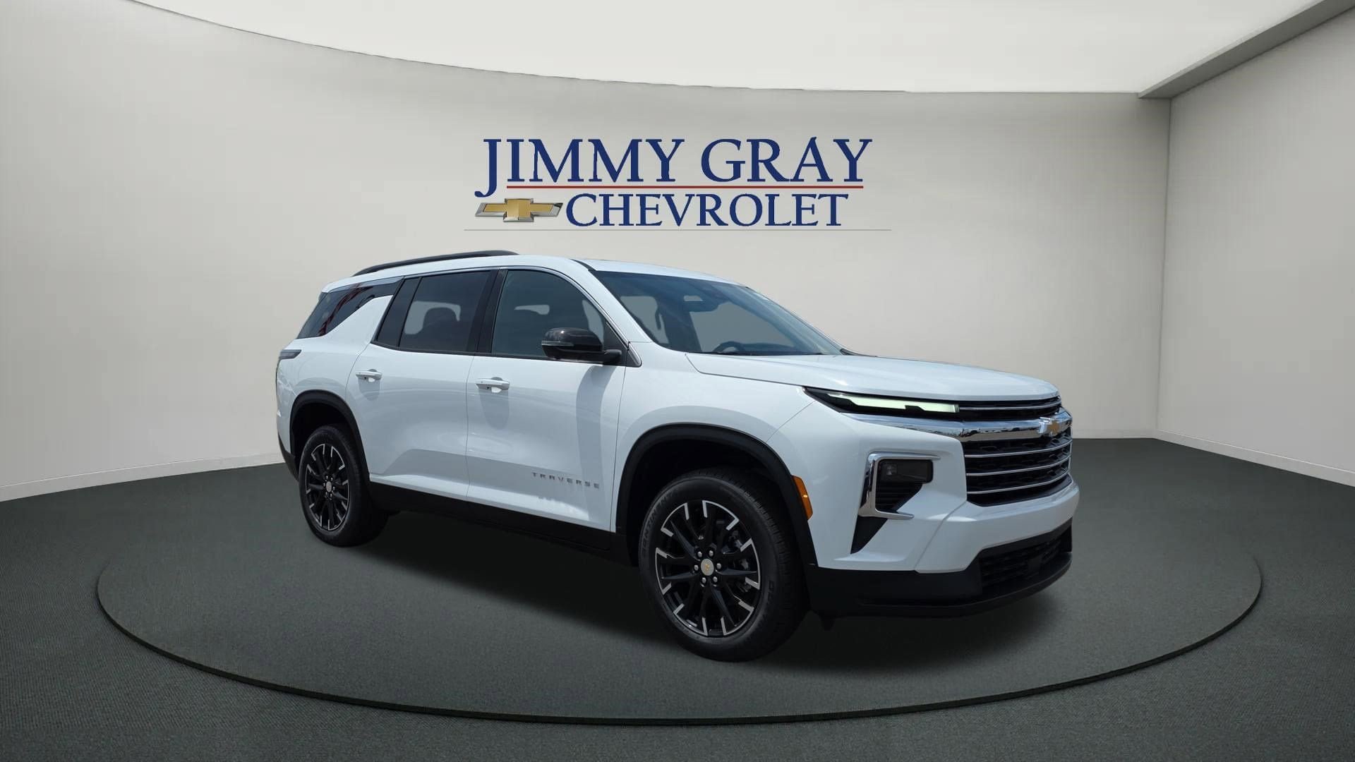 New 2026 Chevrolet Traverse LT w/ Sun and Wheel Package FWD image 7