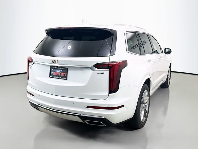 Used 2023 Cadillac XT6 Premium Luxury image 9