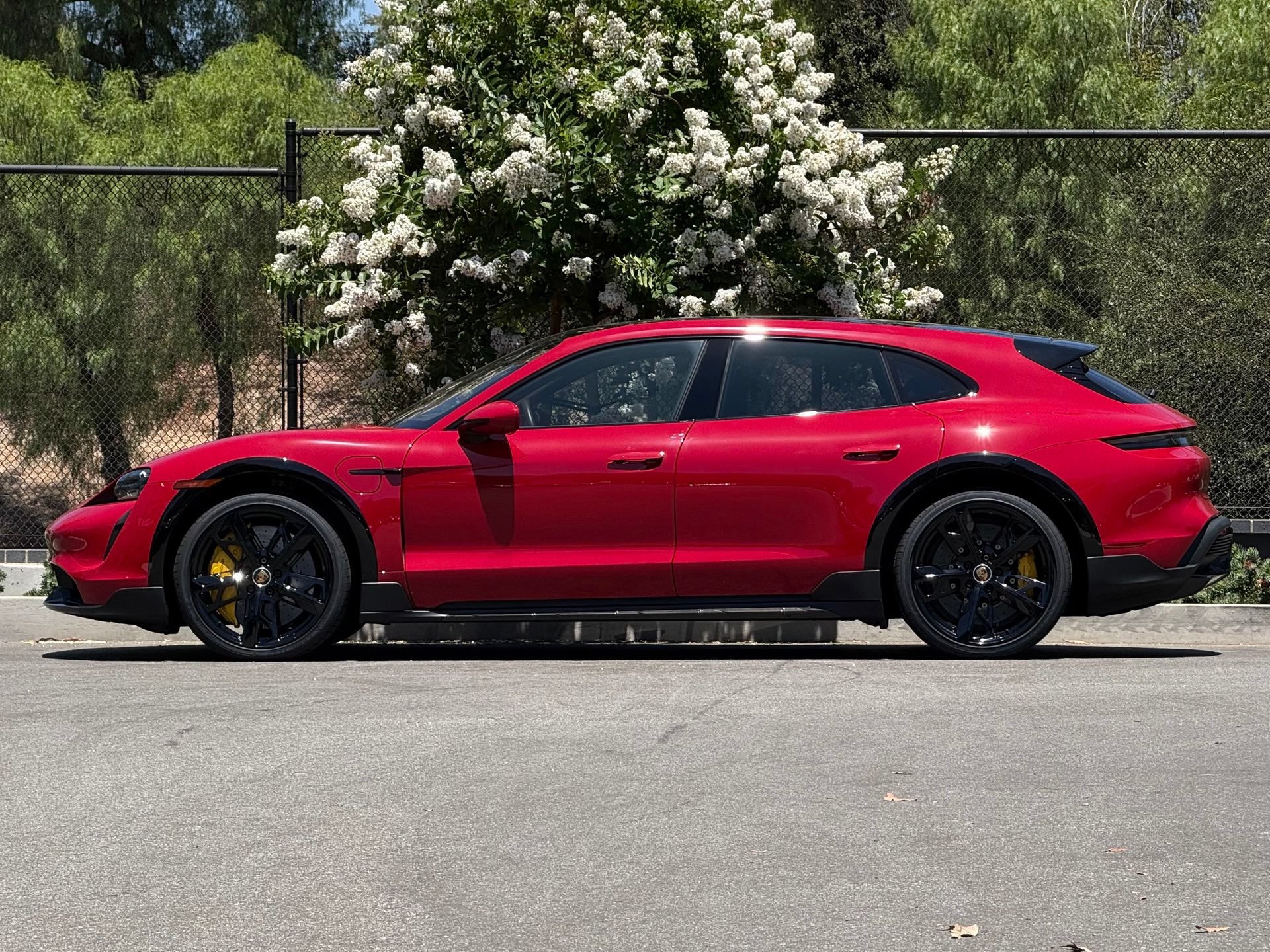 Certified 2022 Porsche Taycan Turbo S AWD/4WD image 2