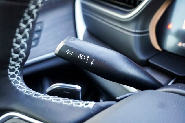 New 2025 Jeep Grand Cherokee Limited w/ Black Appearance Package image 25