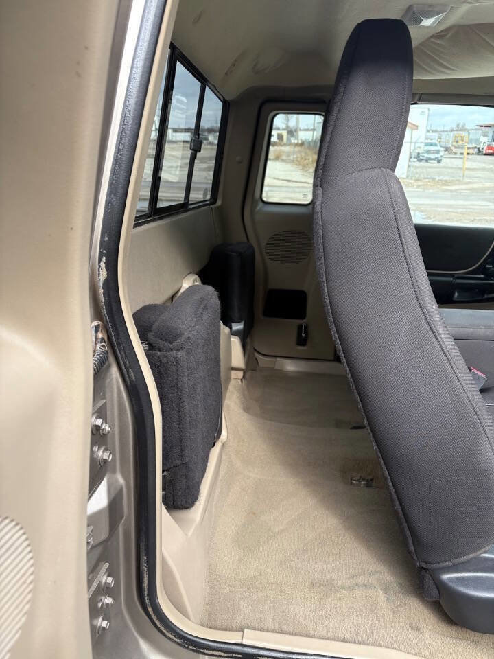 Used 2004 Ford Ranger Edge image 9