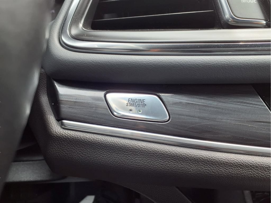 Used 2023 Buick Enclave Essence w/ Trailering Package, 5000 lbs. FWD image 14