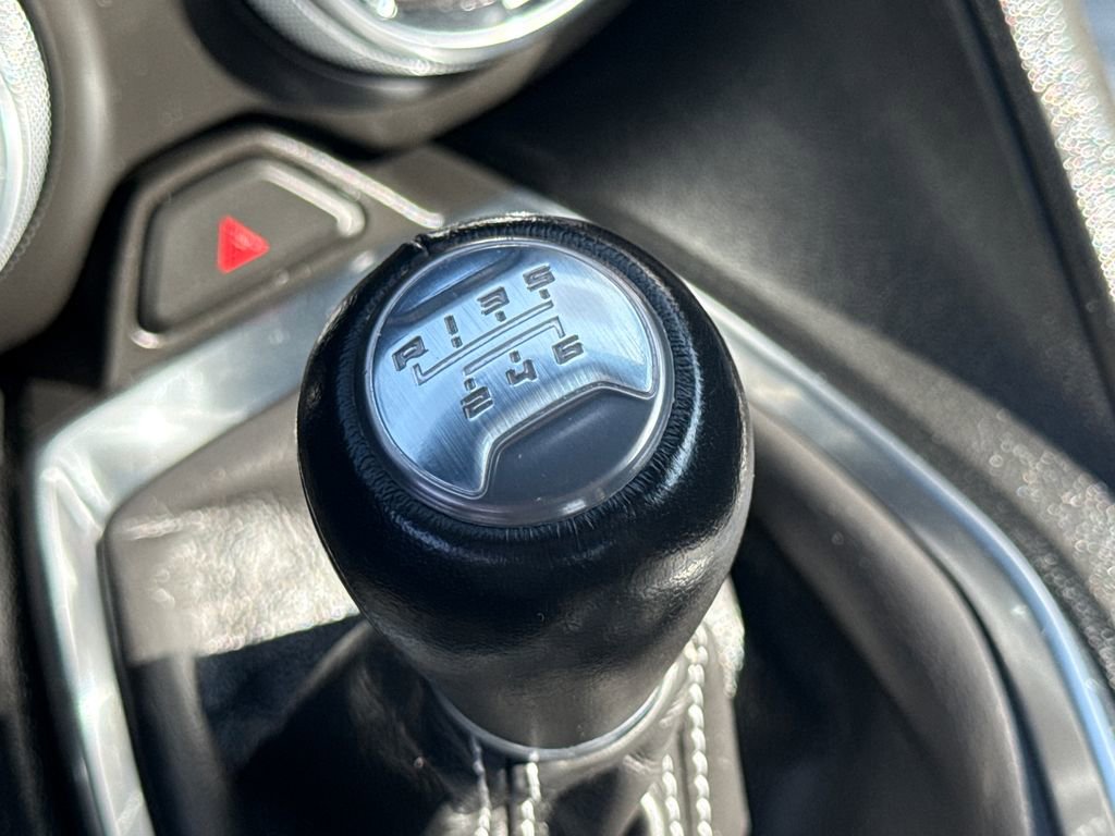 Used 2023 Chevrolet Camaro LT w/ RS Package image 33