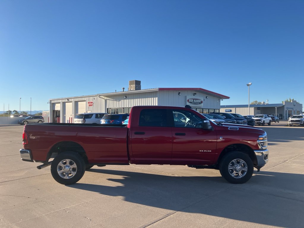 New 2026 RAM 2500 Big Horn AWD/4WD image 6