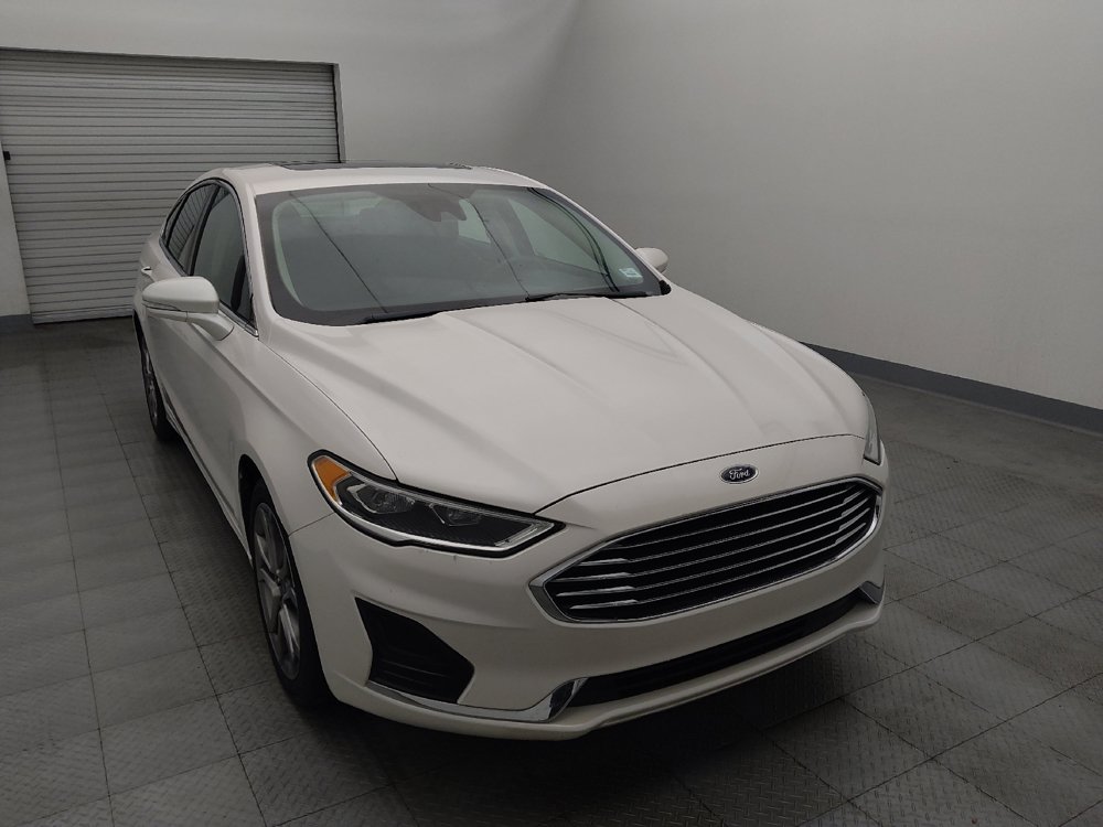 Used 2019 Ford Fusion SEL FWD image 14