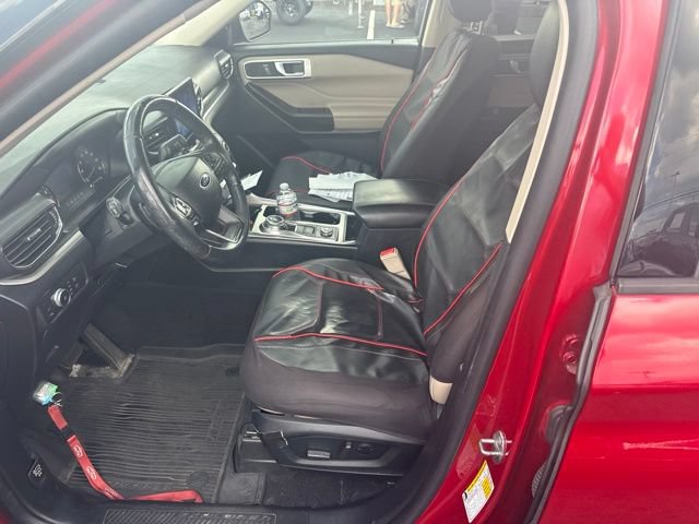 Used 2020 Ford Explorer XLT w/ Equipment Group 202A AWD/4WD image 7