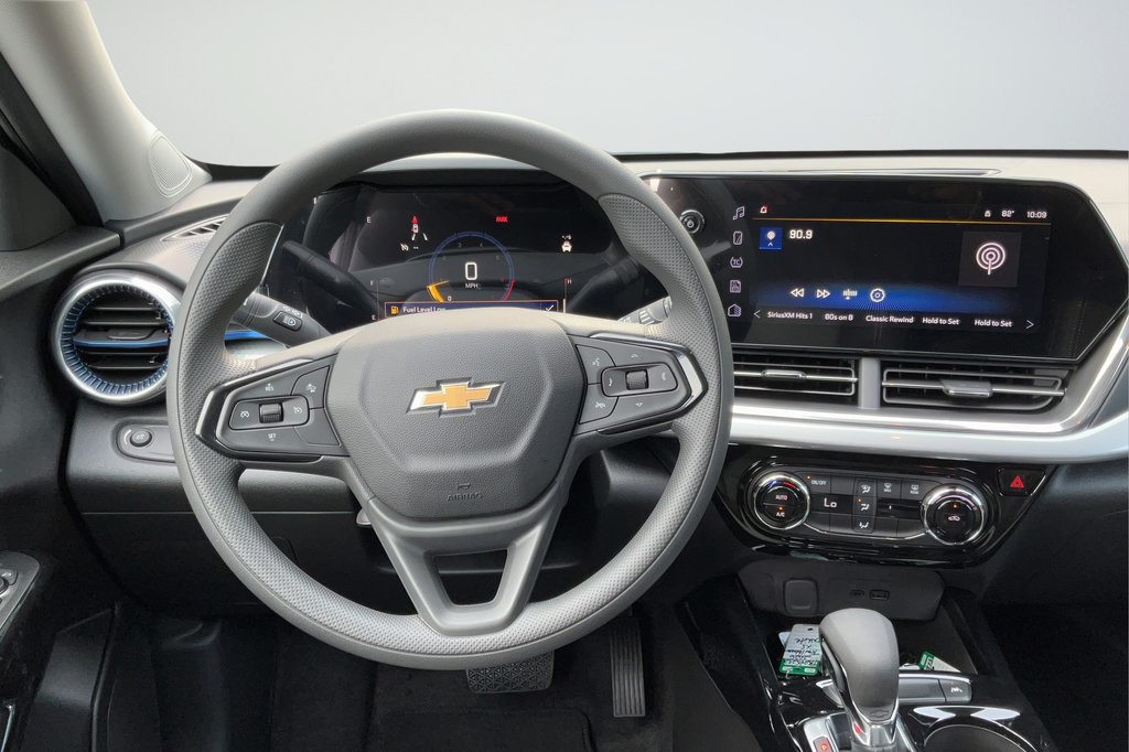 New 2026 Chevrolet Trax LT FWD image 11