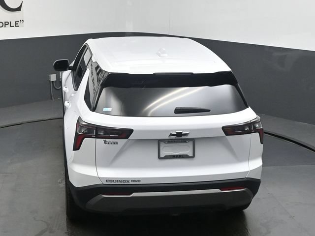 Used 2026 Chevrolet Equinox LT w/ LPO, Floor Liner Package AWD/4WD image 58