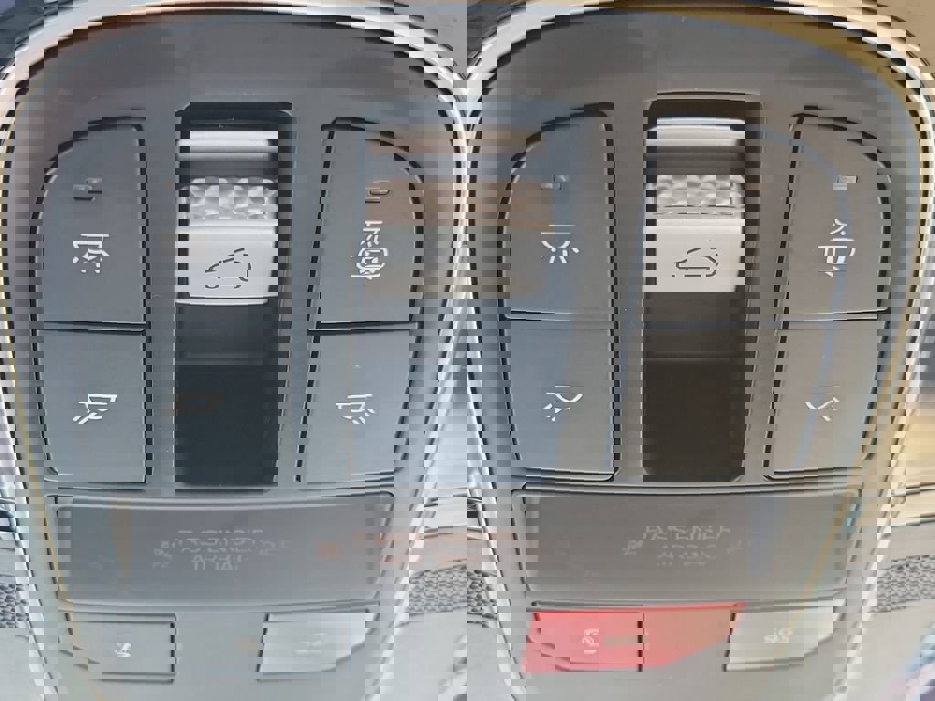 Used 2022 Hyundai Santa Fe Calligraphy image 33