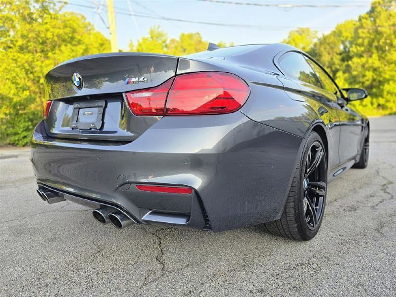 Used 2015 BMW M4 Coupe image 13