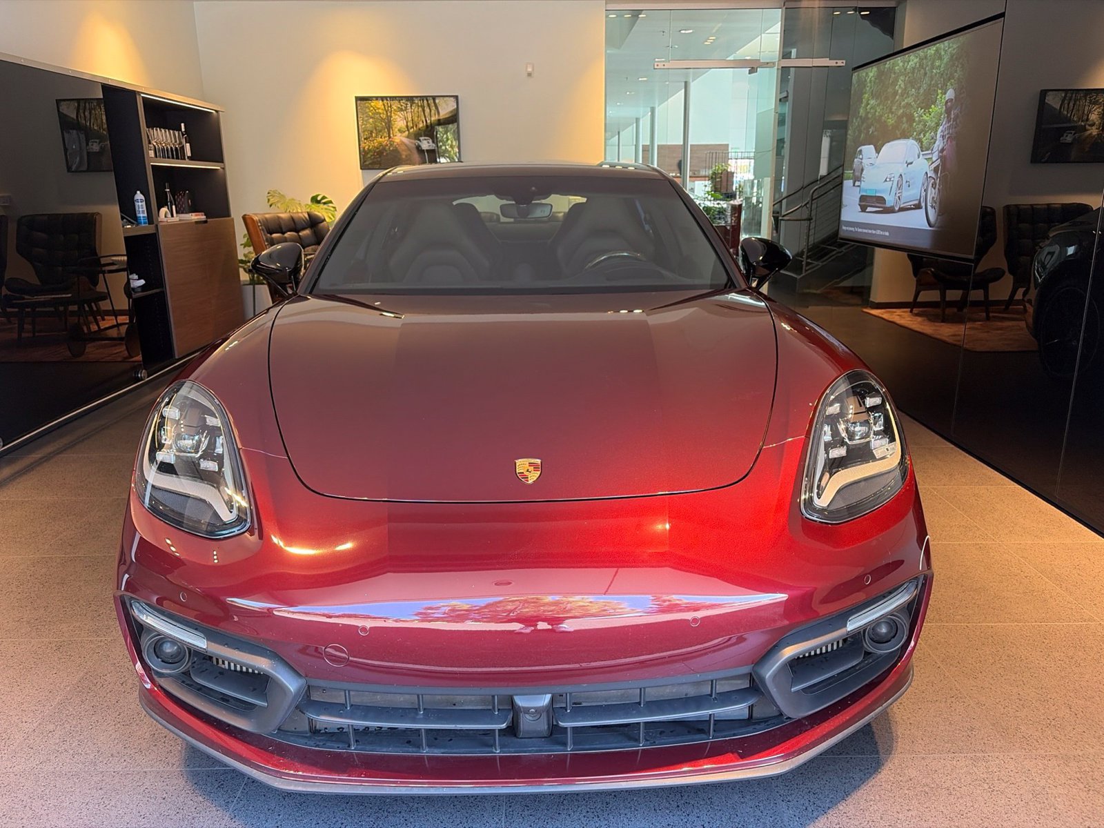 Used 2023 Porsche Panamera 4S w/ Premium Package AWD/4WD image 1