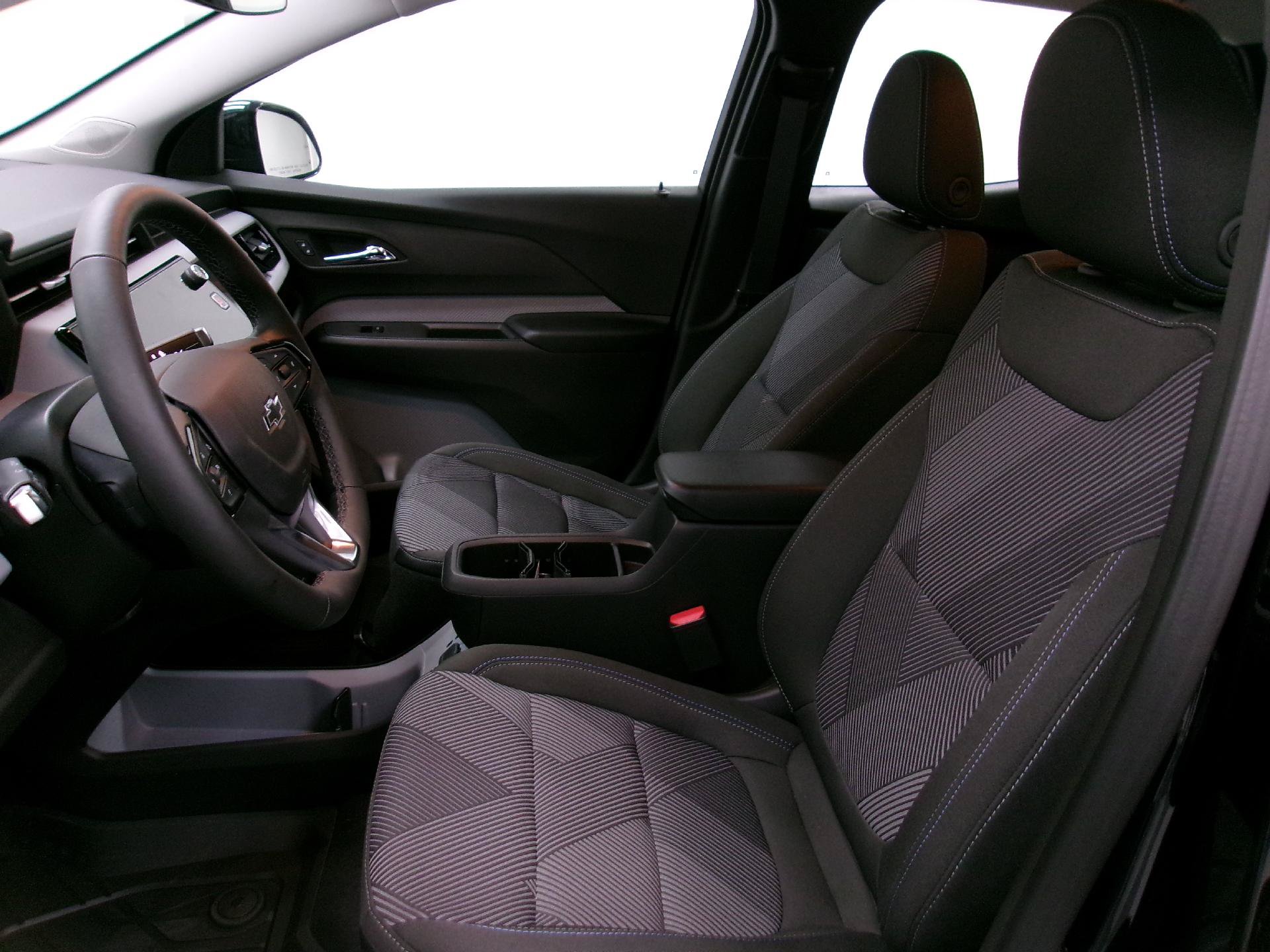New 2027 Chevrolet Bolt LT w/ Comfort Package FWD image 7