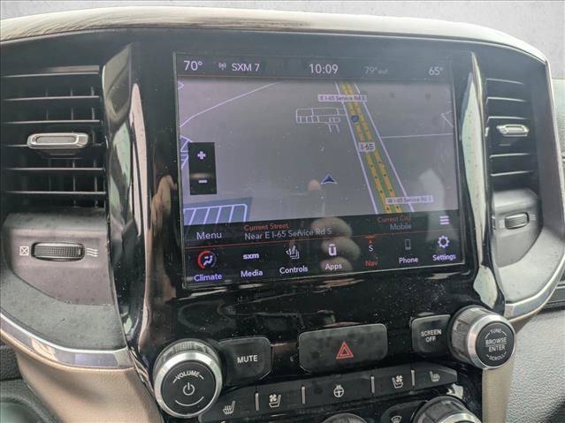 Used 2019 RAM 2500 Laramie AWD/4WD image 13