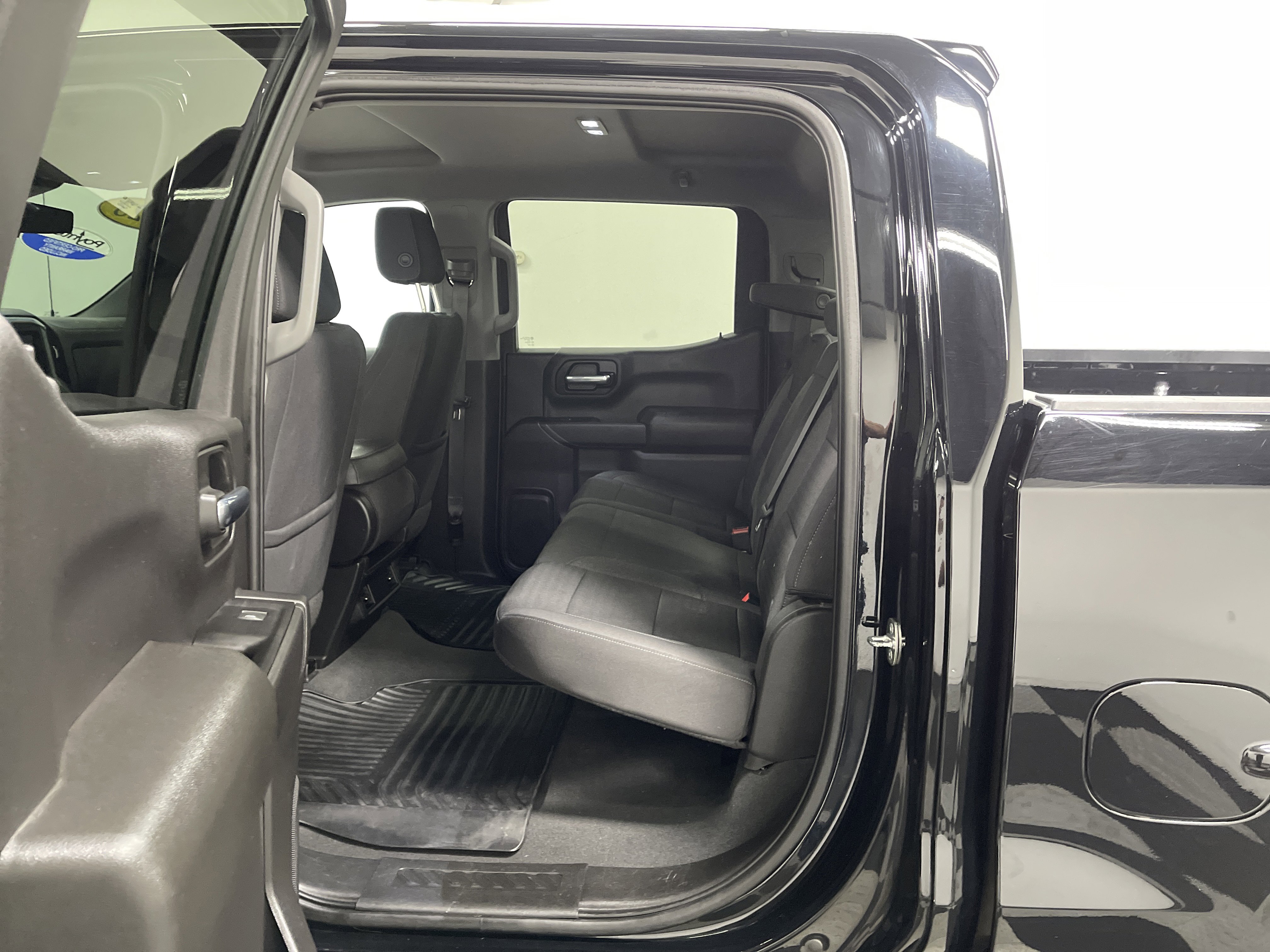 Used 2023 Chevrolet Silverado 1500 Custom Trail Boss image 17