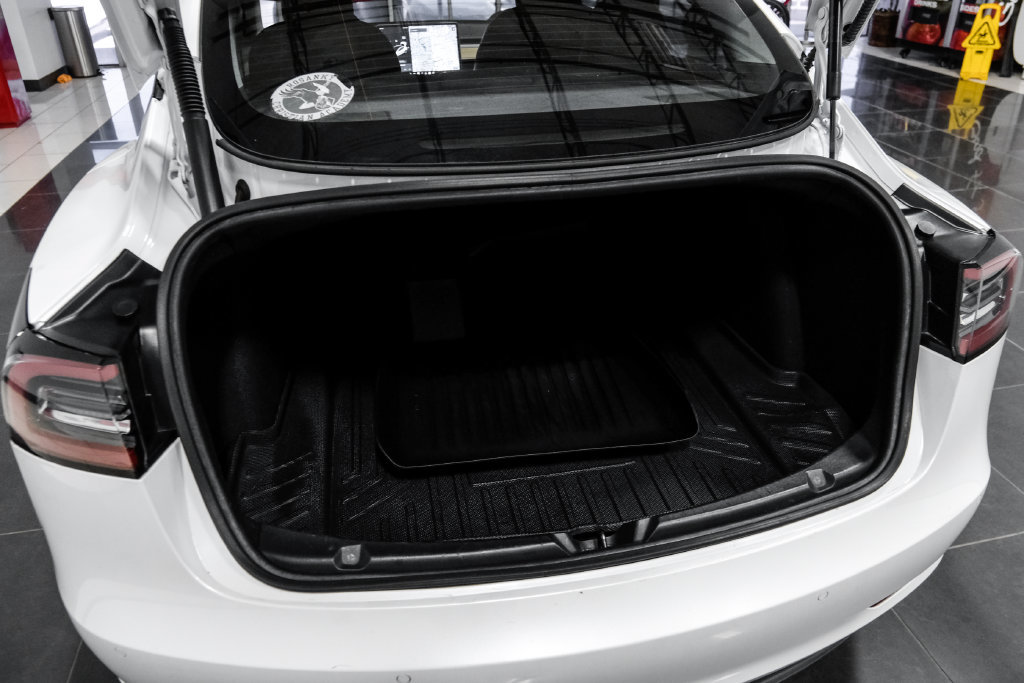 Used 2021 Tesla Model 3 Standard Range Plus RWD image 58