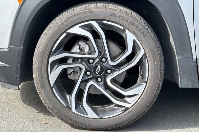 Used 2024 Chevrolet TrailBlazer RS image 40