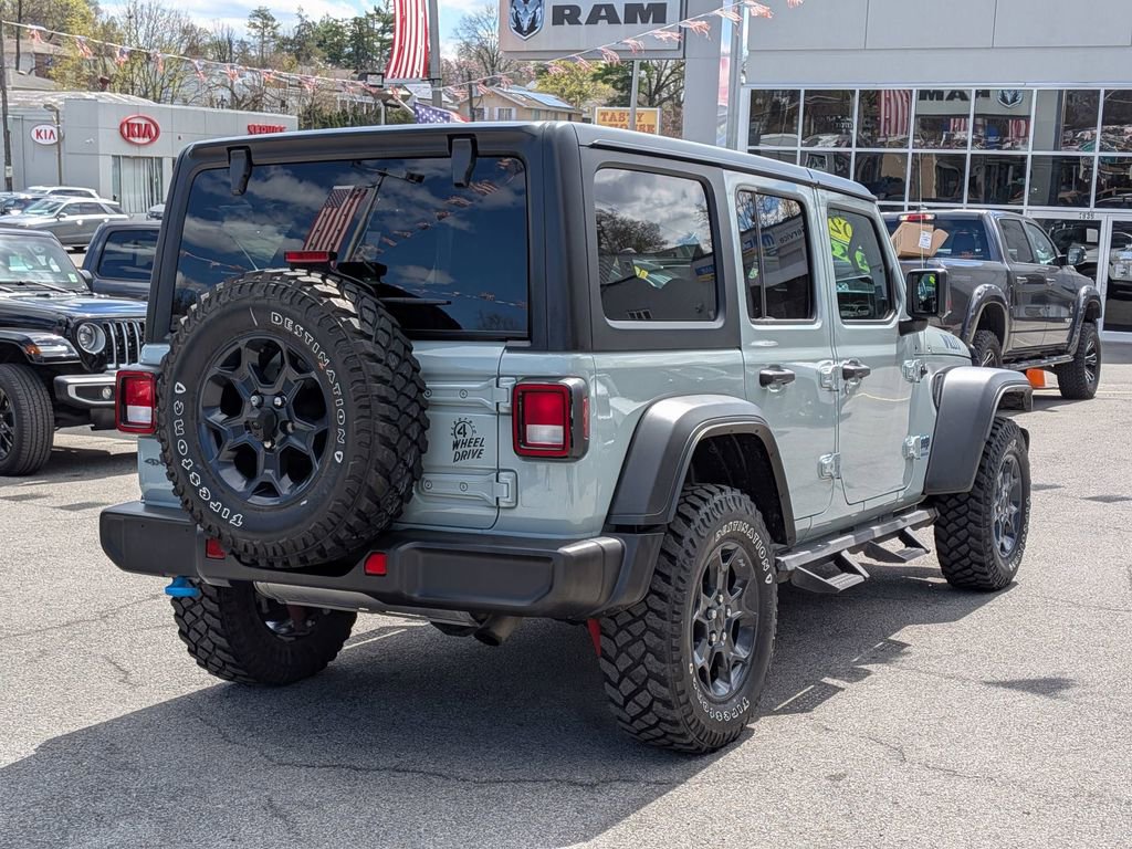 Used 2023 Jeep Wrangler Unlimited w/ Cold Weather Group AWD/4WD image 6