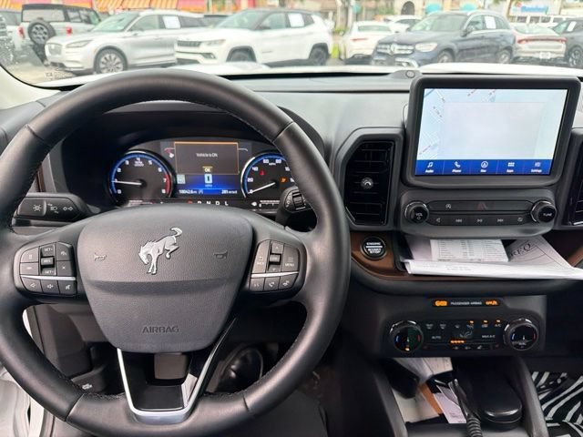 Used 2024 Ford Bronco Sport Outer Banks w/ Tech Package AWD/4WD image 11