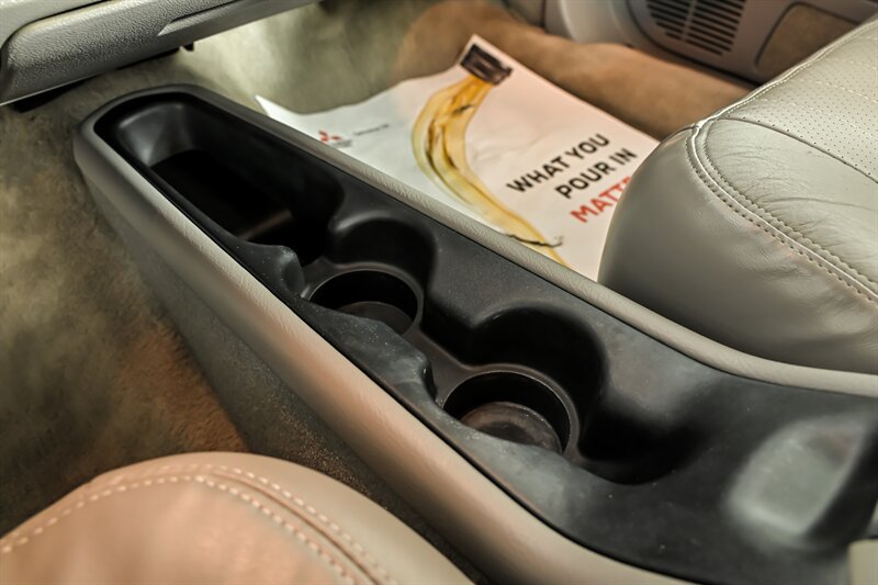Used 1995 Chevrolet Impala SS RWD image 24