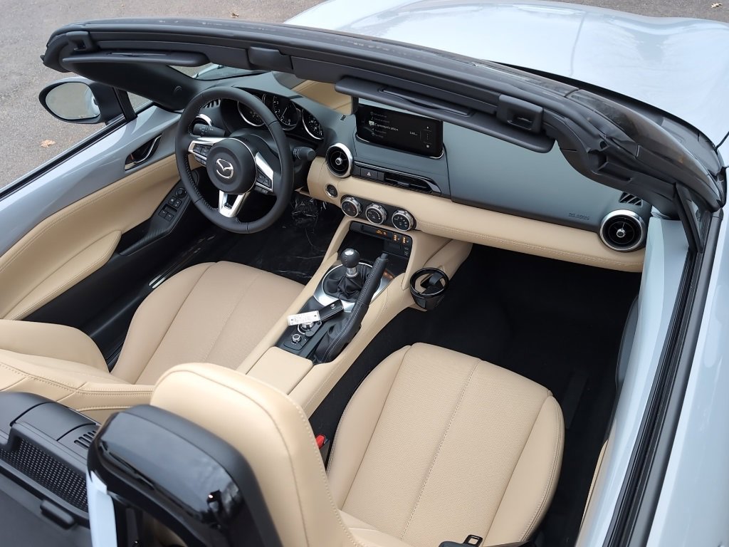 New 2025 MAZDA MX-5 Miata Grand Touring image 6