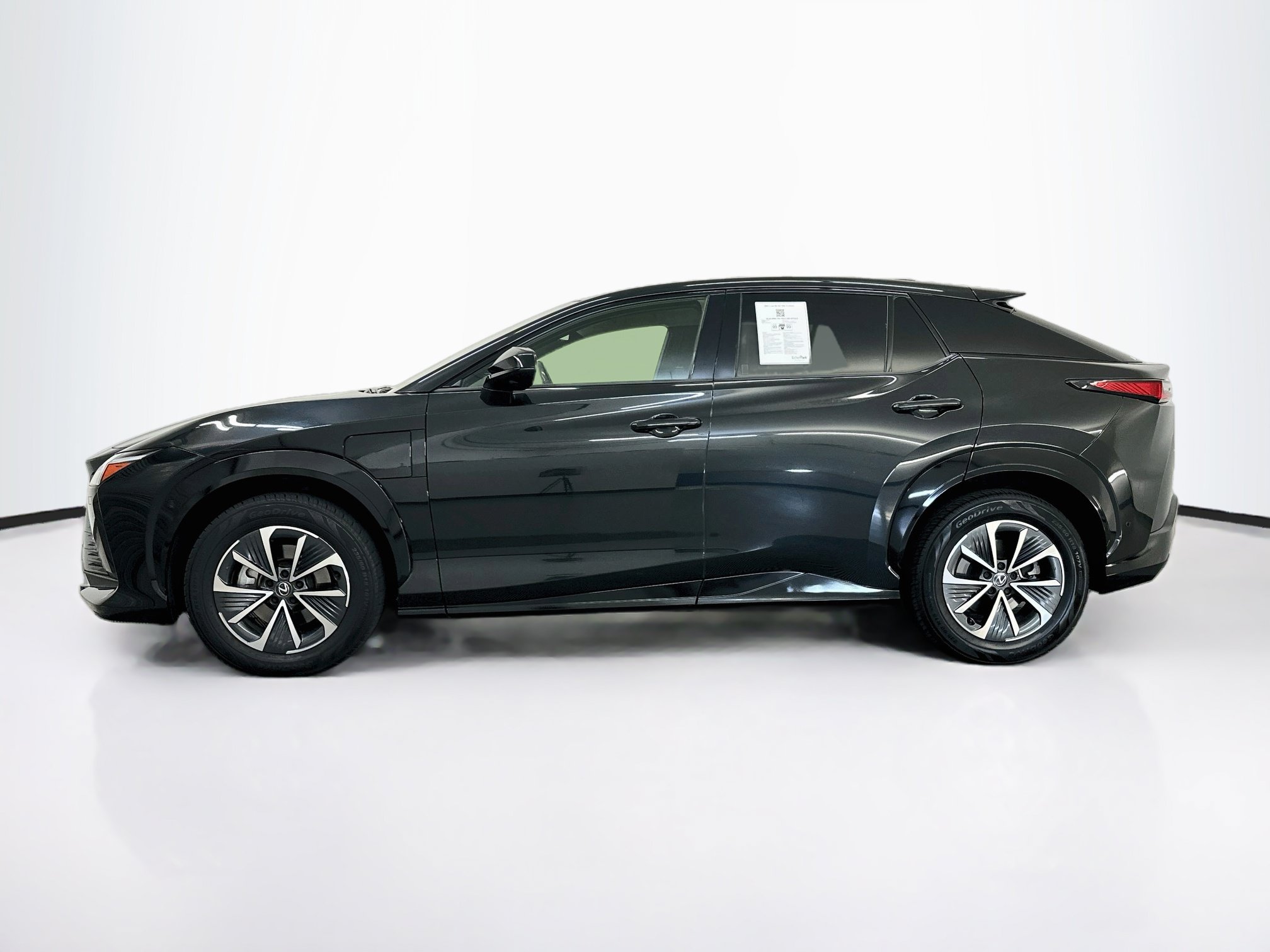 Used 2024 Lexus RZ 450e Premium w/ Technology Package AWD/4WD image 4