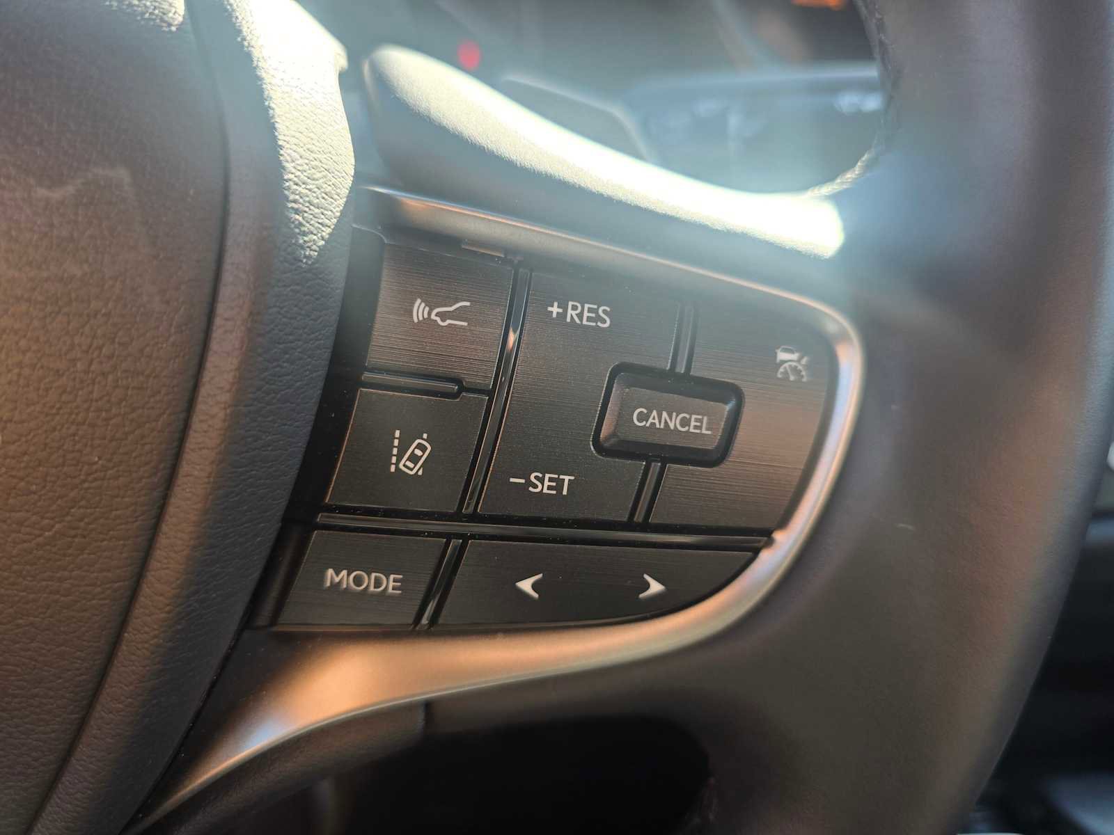 Certified 2025 Lexus ES 300h ES 300h w/ Premium Package image 32