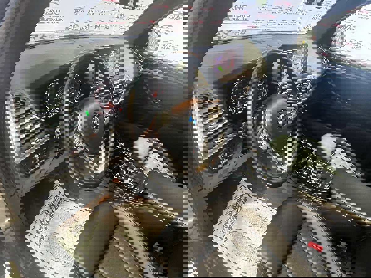 Used 2023 BMW X4 xDrive30i w/ Parking Assistance Package image 26