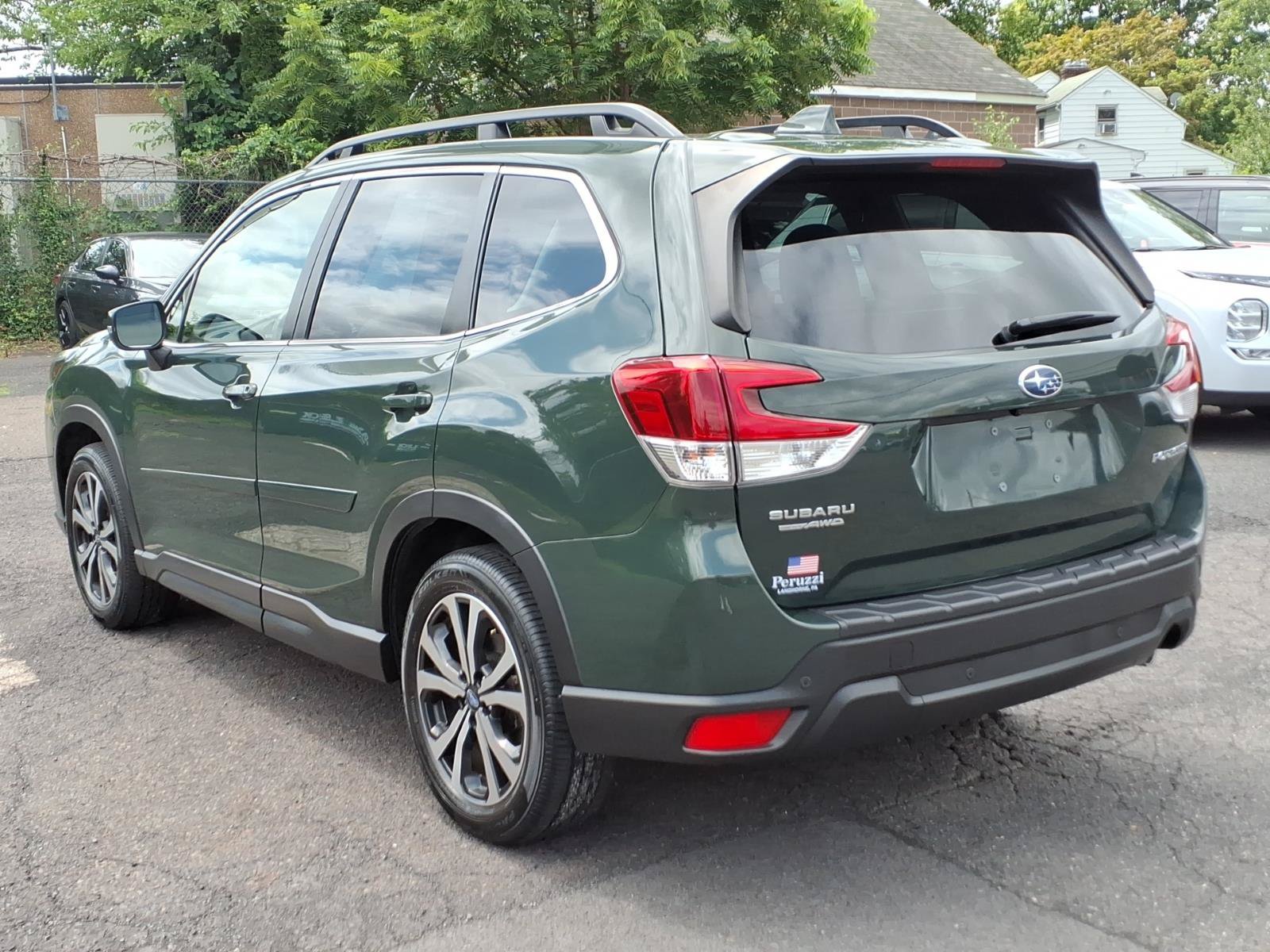 Used 2023 Subaru Forester Limited AWD/4WD image 6