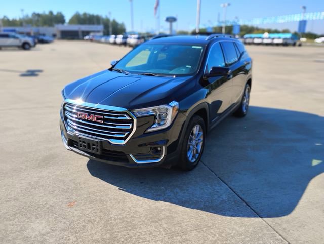 Used 2024 GMC Terrain SLT