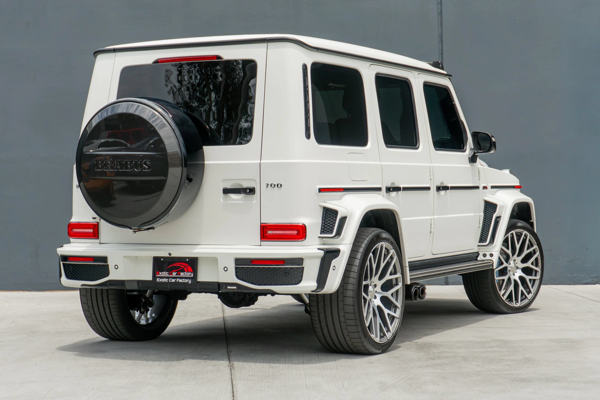 Used 2025 Mercedes-Benz G 63 AMG 4MATIC image 7