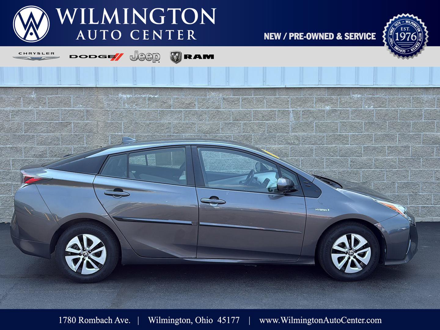 Used 2017 Toyota Prius Four w/ Advanced Technology Package FWD image 1