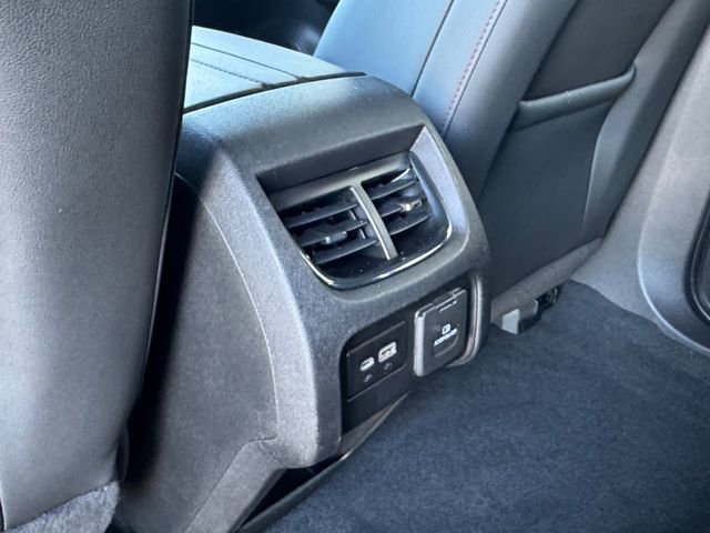 Used 2019 Chevrolet Blazer RS FWD image 30