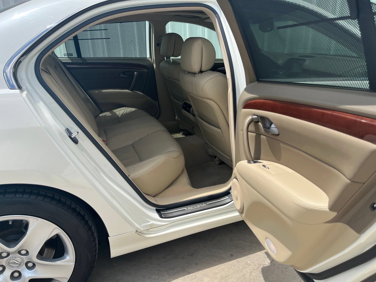 Used 2005 Acura RL AWD/4WD image 13