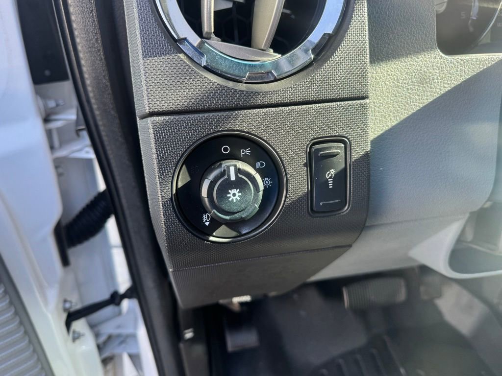 Used 2012 Ford F250 XLT w/ XLT Premium Pkg image 19