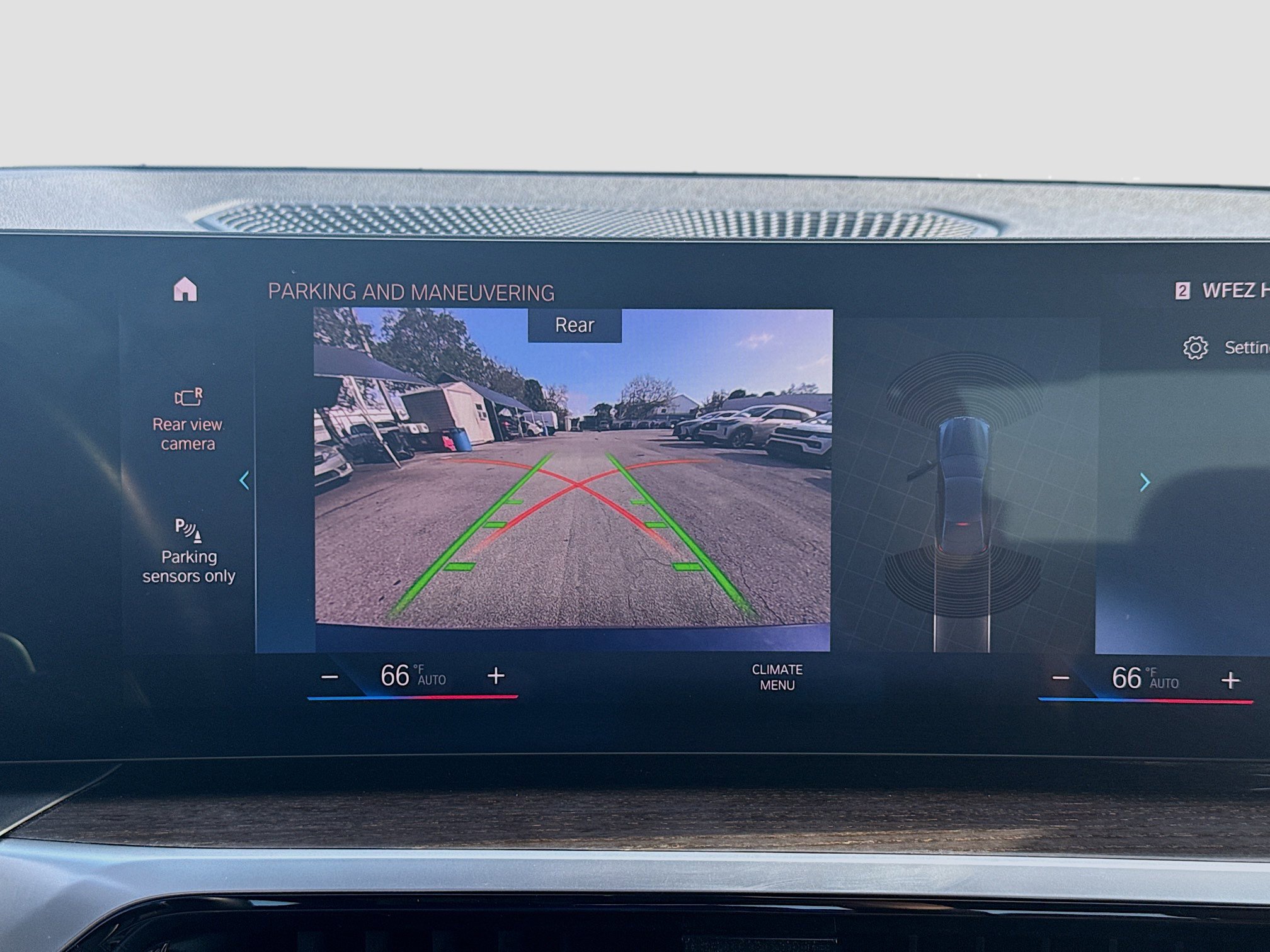 Used 2023 BMW 330i Sedan w/ Driving Assistance Package image 14