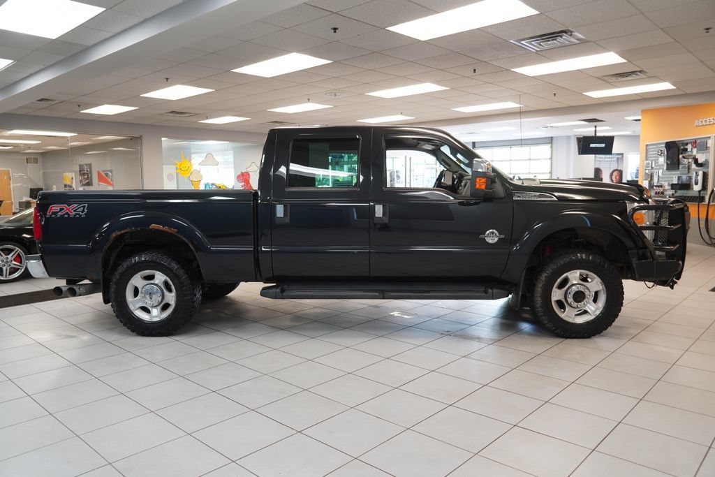 Used 2015 Ford F250 XLT w/ FX4 Off-Road Package AWD/4WD image 12