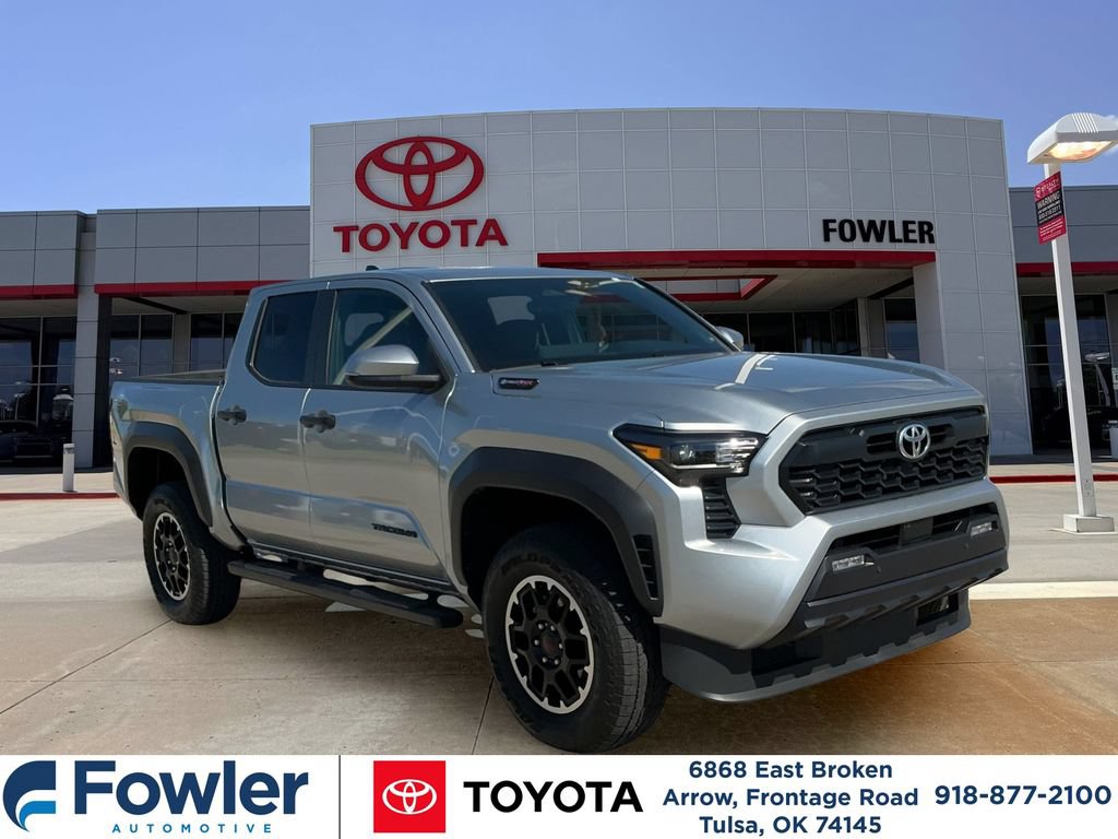 Certified 2025 Toyota Tacoma TRD Off-Road w/ TRD Off Road Upgrade Package AWD/4WD image 8