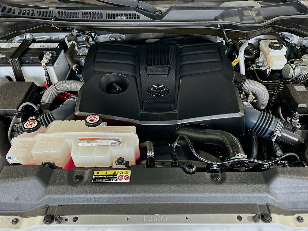 Used 2023 Toyota Tundra SR5 AWD/4WD image 27