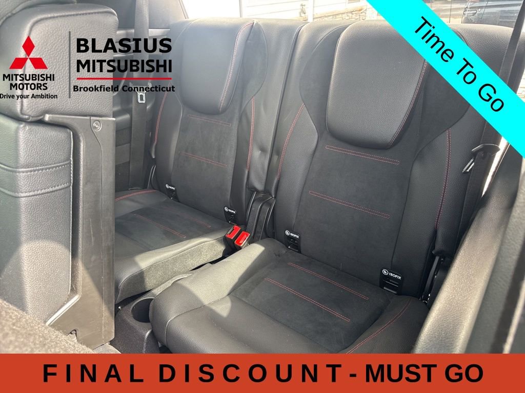 Used 2021 Mercedes-Benz GLB 250 4MATIC w/ AMG Line image 21