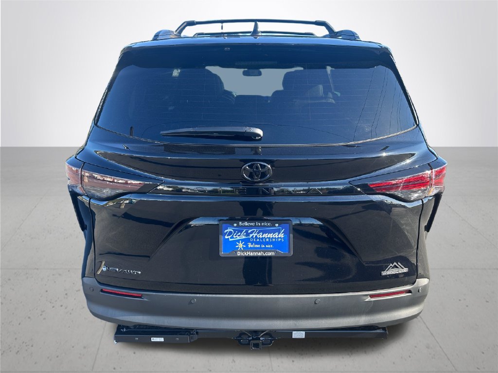 New 2026 Toyota Sienna XLE Woodland Edition AWD/4WD image 8