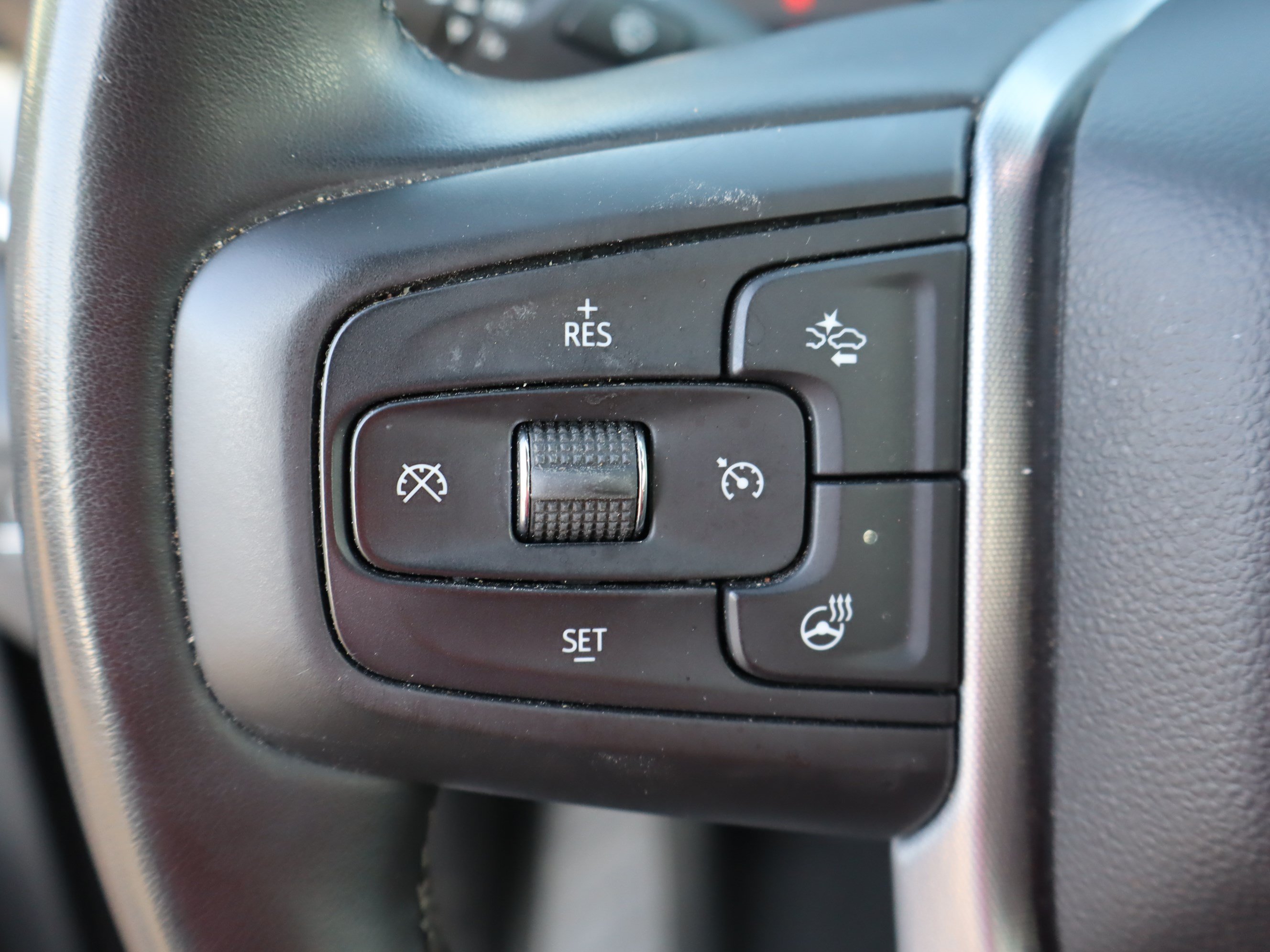Used 2025 GMC Sierra 1500 SLT AWD/4WD image 21