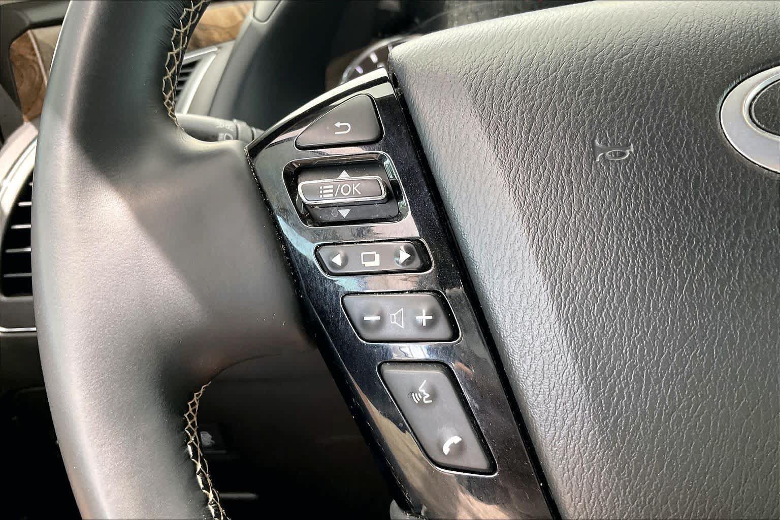 Used 2021 INFINITI QX80 Premium Select w/ Cargo Package AWD/4WD image 24