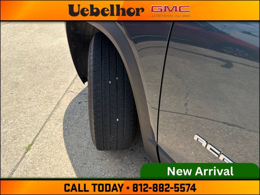 Used 2019 GMC Acadia SLE FWD image 25