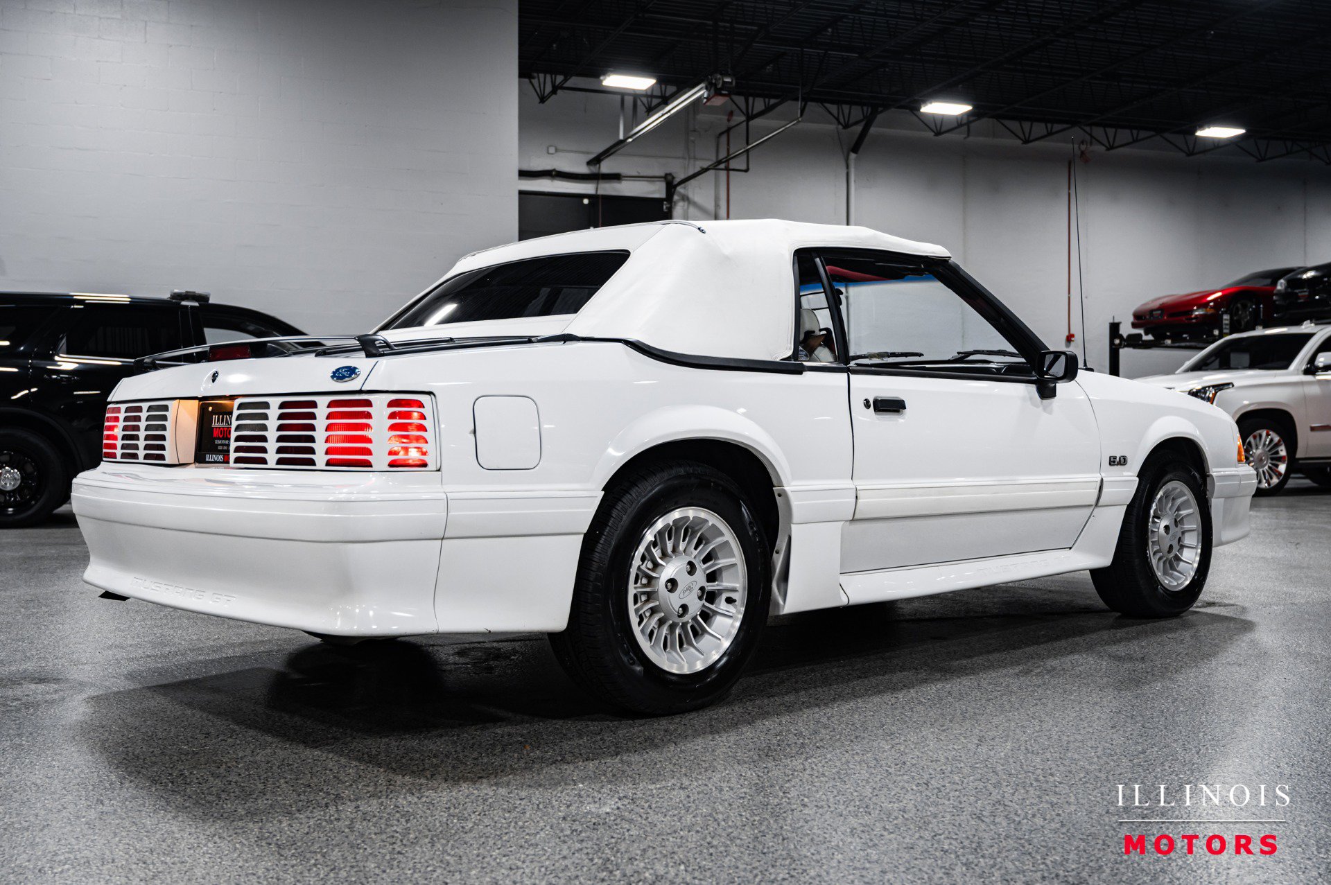 Used 1990 Ford Mustang GT image 36