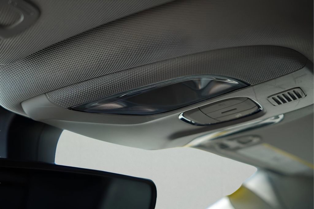 Used 2022 Jeep Compass Latitude image 28