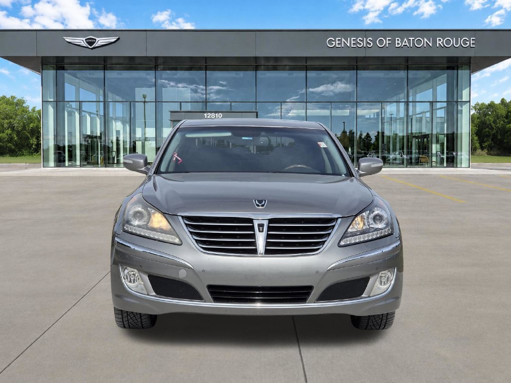 Used 2012 Hyundai Equus Ultimate RWD image 2
