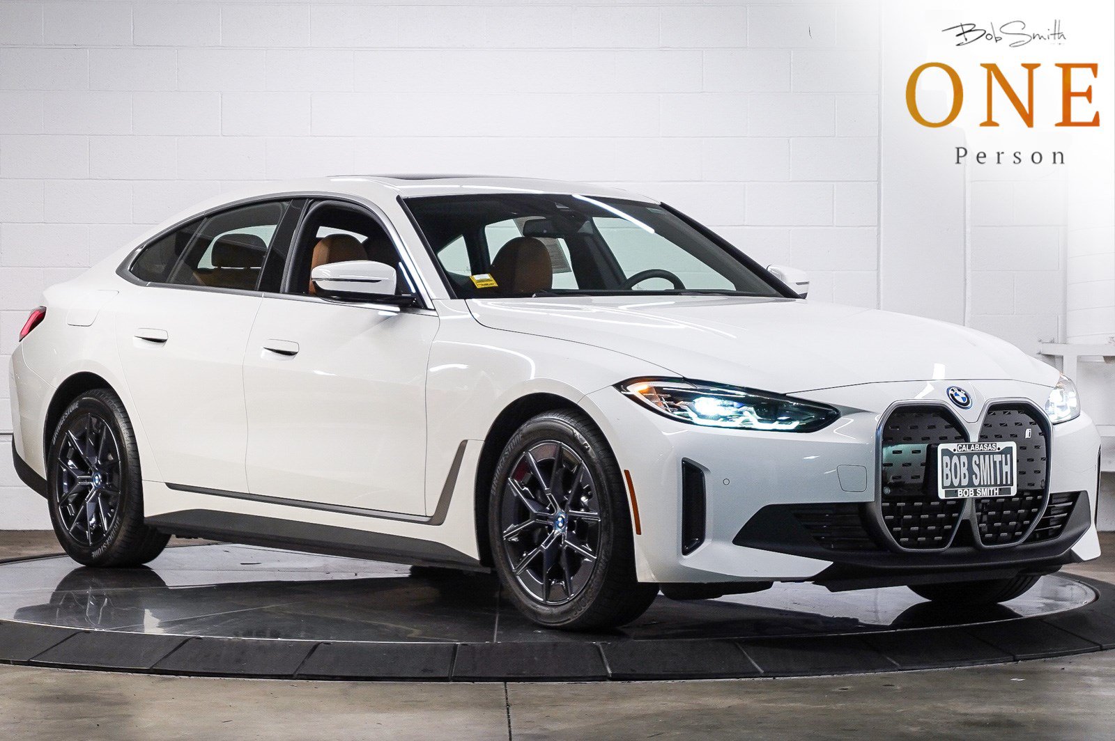 Used 2023 BMW i4 eDrive40 w/ Premium Package RWD video 1