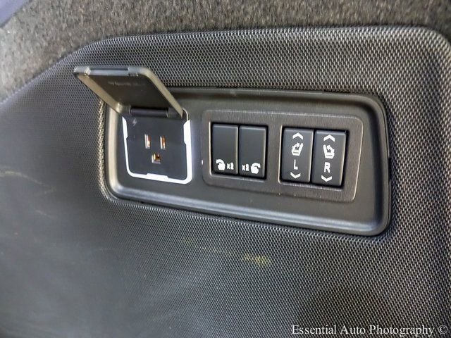 Certified 2025 Cadillac Escalade Sport Platinum image 28