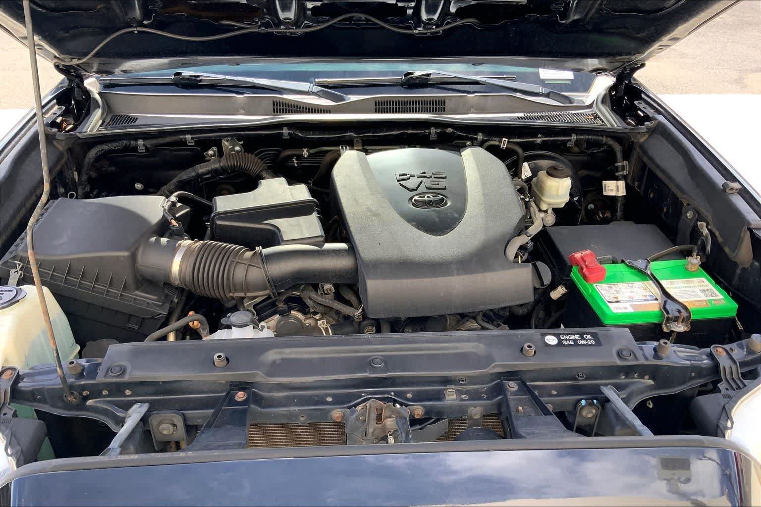 Used 2019 Toyota Tacoma 2WD Double Cab image 9